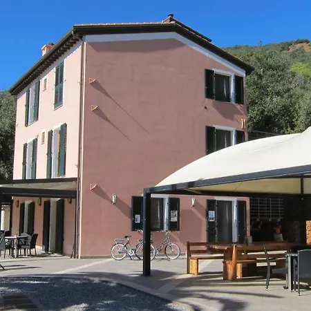 Bed and Breakfast Capo Pero 3*